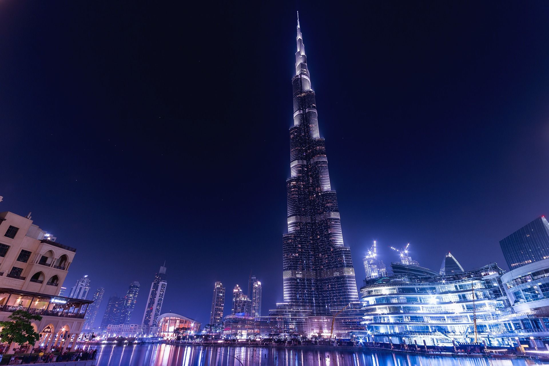 Spectacular places to meet in Dubai on your trip